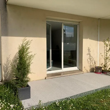 Appart Hotel F2 Terrasse Amneville Metz Διαμέρισμα